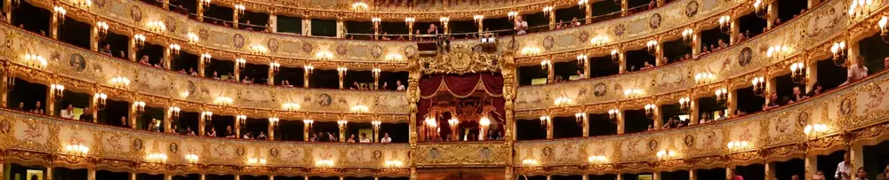 Viaggio in Teatro – Shamana Travel